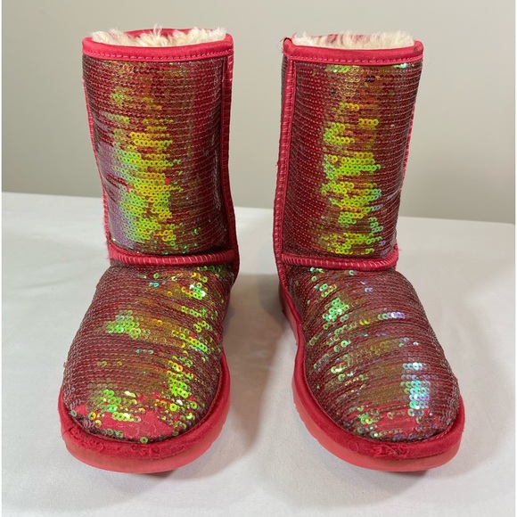 UGG Sparkles Classic Short Boots in Roseclay Pink Shearling Sequins 1003154 - Picture 3 of 13